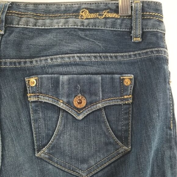 Guess Jeans Womens Size 29/32 Rear Button Pockets Boot Cut Blue Denim Low Rise - Picture 7 of 9